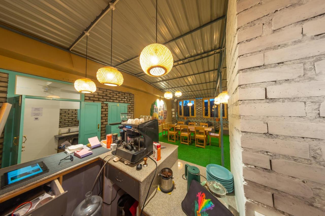 Woosah Hostel Leh Kültér fotó