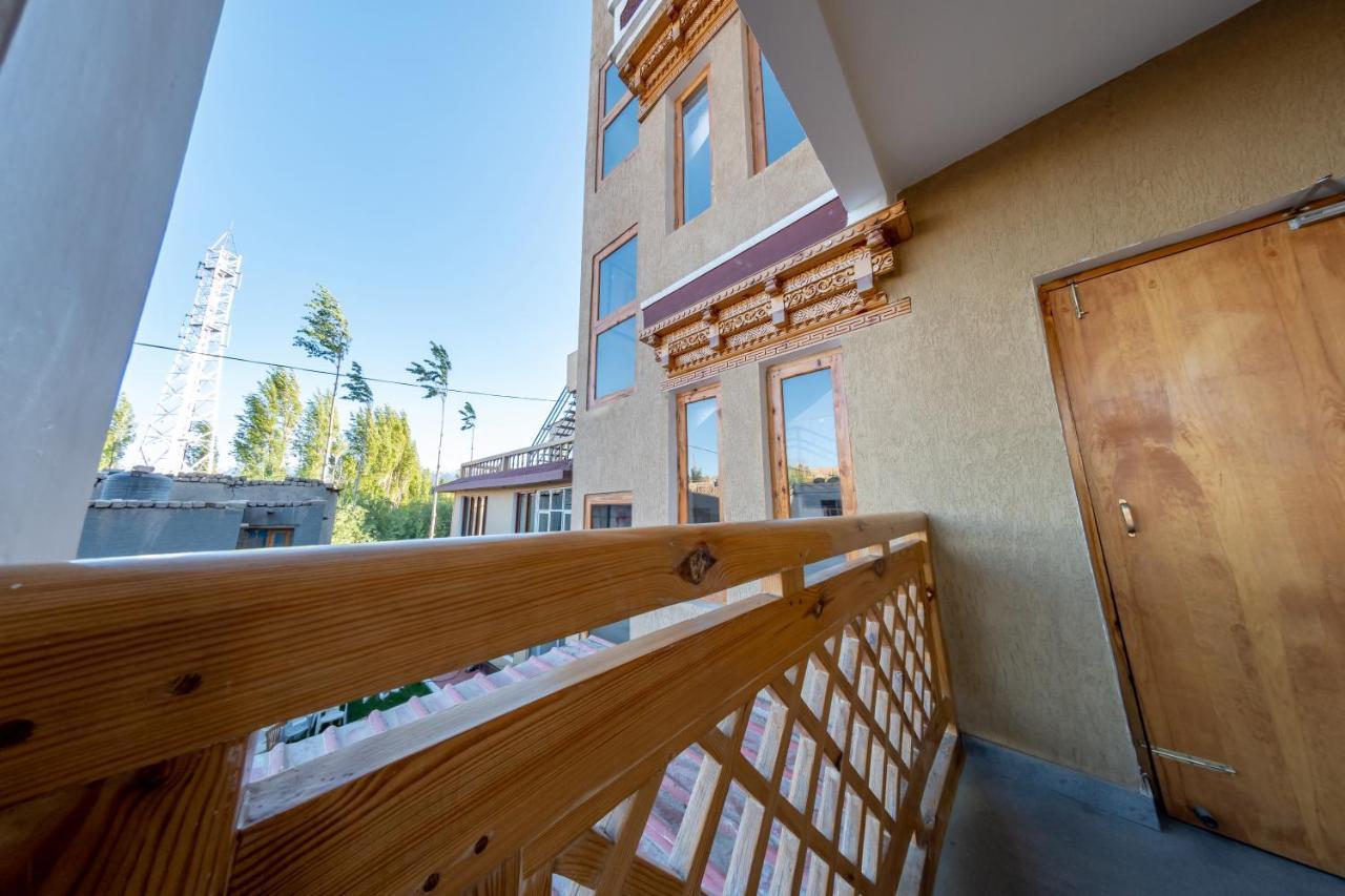 Woosah Hostel Leh Kültér fotó
