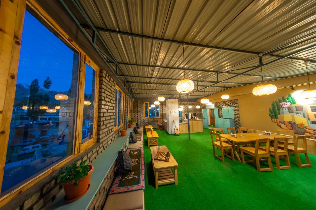 Woosah Hostel Leh Kültér fotó